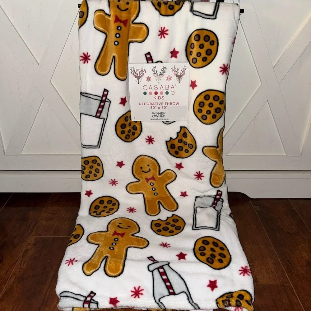 Gingerbread Cookies and Milk Decorative Throw Blanket